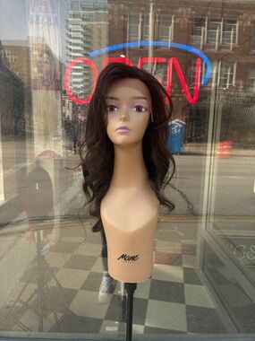 Prom wig gentle curls